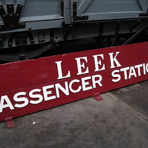Rsz_leek_passenger_station_sign_chacewater_15apr2013_img_3864
